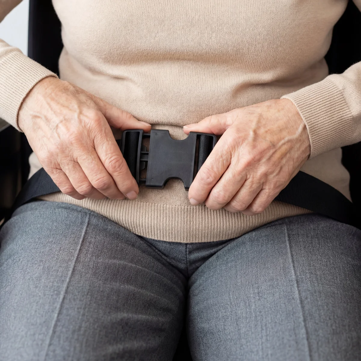 Alquiler Mensual - Silla de Ruedas Plegable Autopropulsable | PEPE - Image 9
